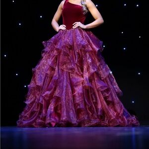 Teen pageant/prom